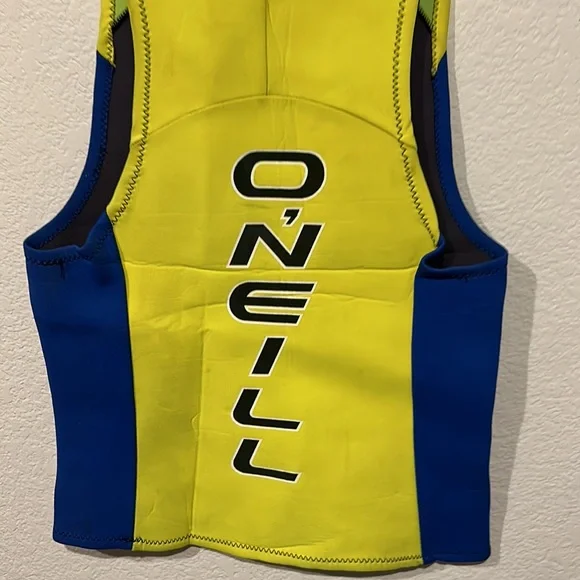 O’Neil Wetsuit top - Picture 5 of 5